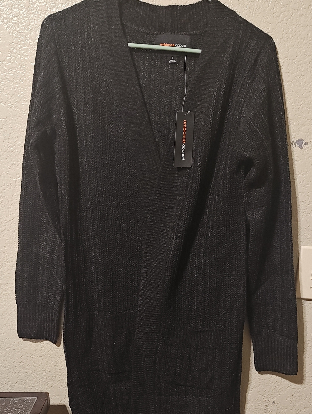 Ambiance Men's Black Ribbed Open-Front Cardigan